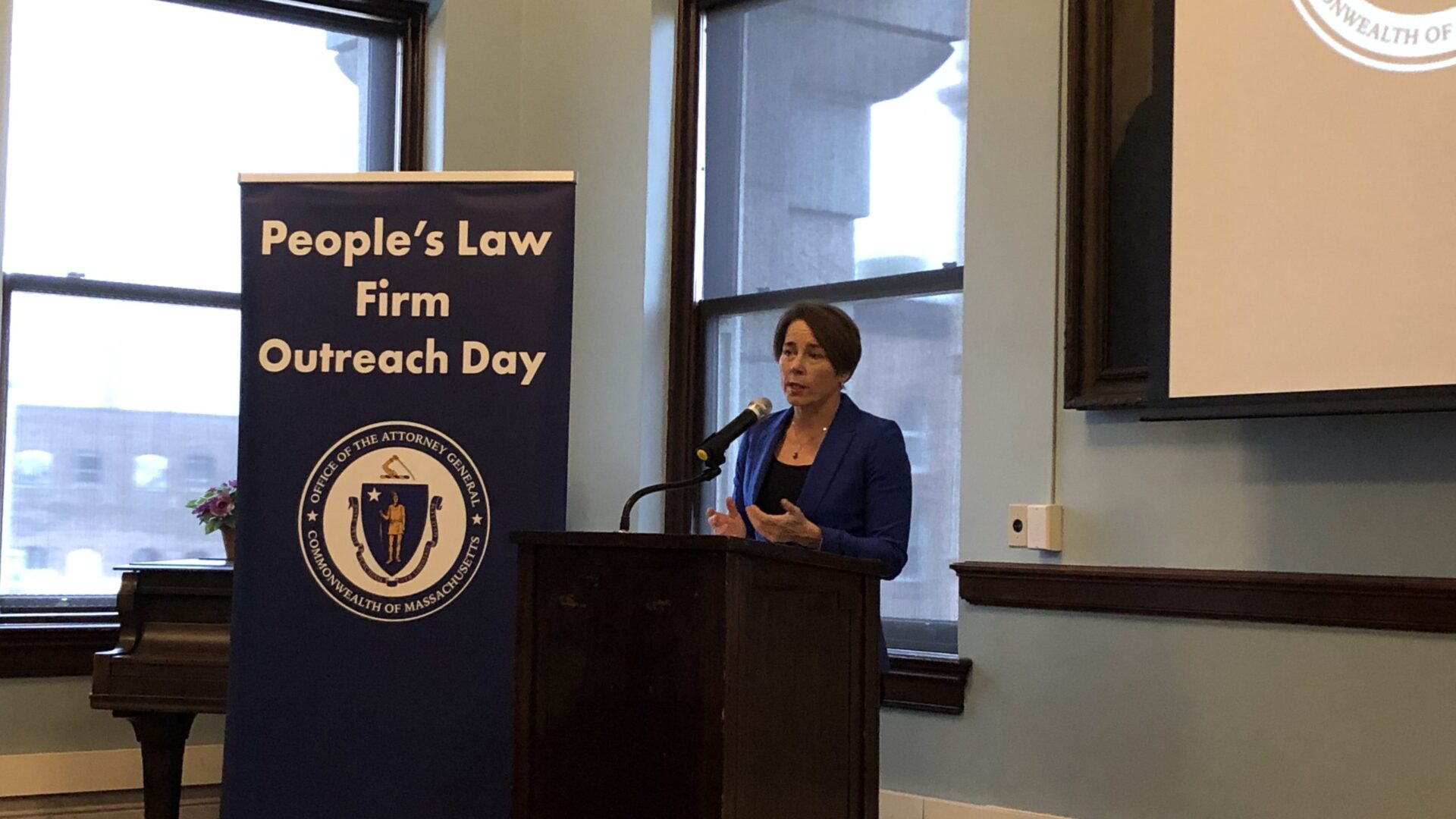 Conferencia sobre direitos em New Bedford