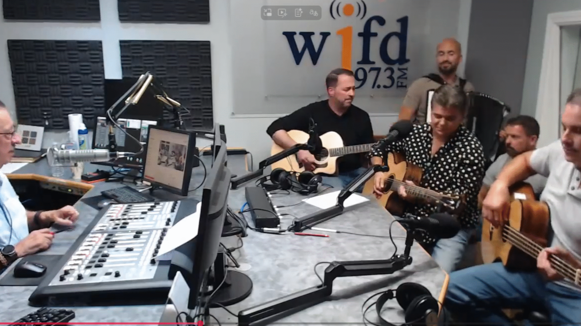 Arlindo Andrade na 97.3 FM – WJFD