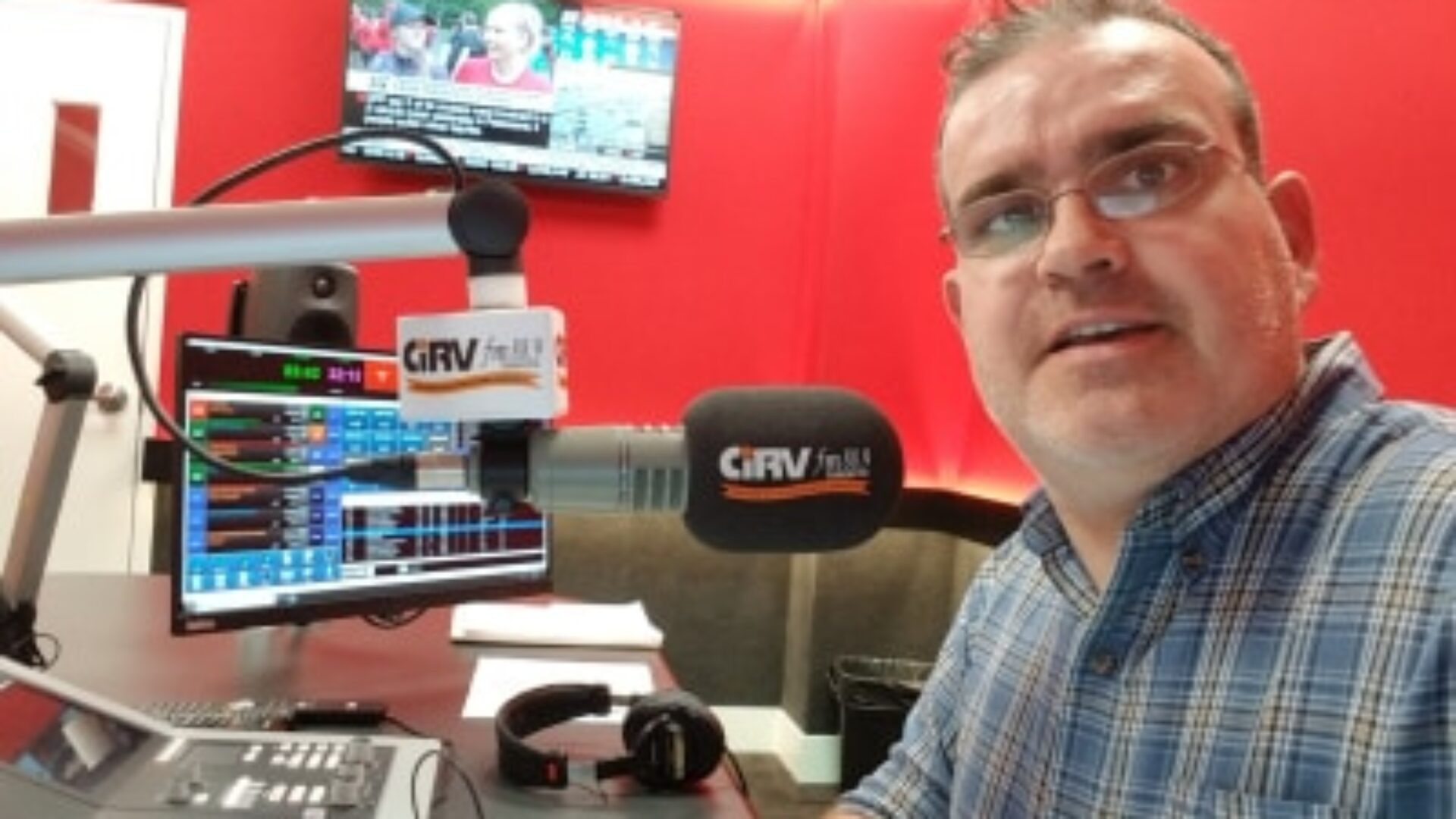 AUDIO: Jorge Neves da rádio CIRV no Canadá